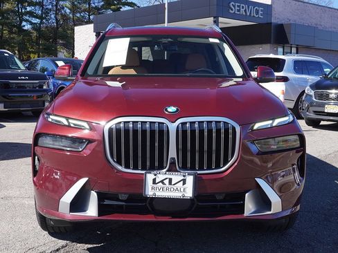 Used 2024 BMW X7 xDrive40i w/ Premium Package AWD/4WD image 15