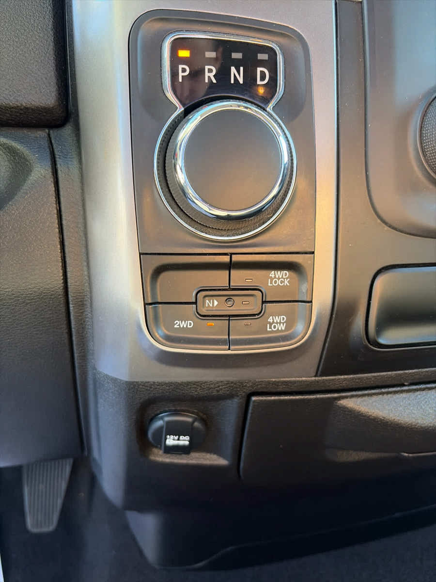 Used 2024 RAM 1500 Classic SLT AWD/4WD image 25