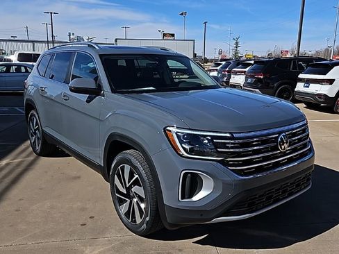 New 2026 Volkswagen Atlas SEL AWD/4WD image 3
