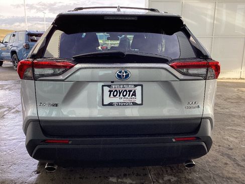 New 2025 Toyota RAV4 XLE w/ Weather Package AWD/4WD image 7