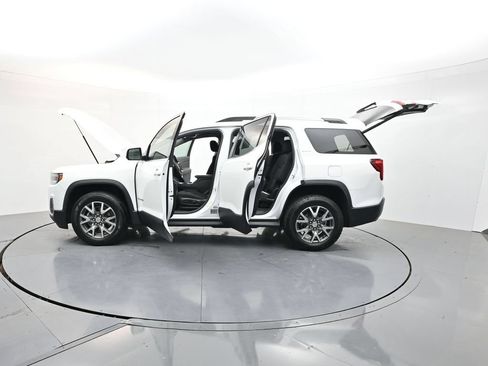 Used 2023 GMC Acadia SLE w/ Driver Convenience Package FWD image 52