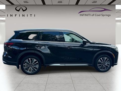 Certified 2026 INFINITI QX60 Luxe w/ Cargo Package FWD image 8