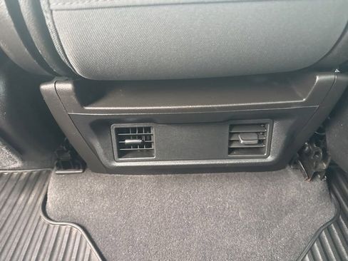 Used 2020 Chevrolet Silverado 1500 Custom w/ Custom Value Package image 23