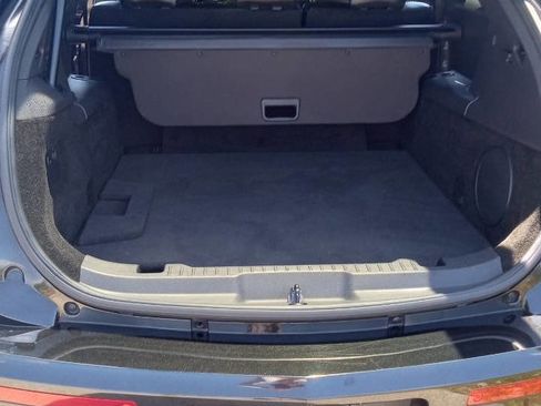 Used 2014 Lincoln MKT AWD image 20