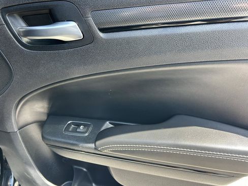 Used 2016 Chrysler 300 S w/ 300S Premium Group RWD image 12
