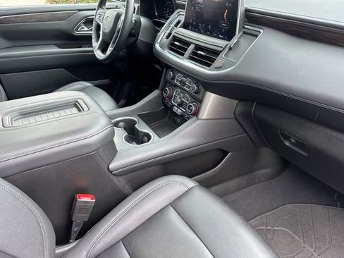 Used 2023 Chevrolet Tahoe Z71 w/ Luxury Package image 19