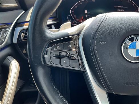 Used 2020 BMW 530i w/ Convenience Package image 18