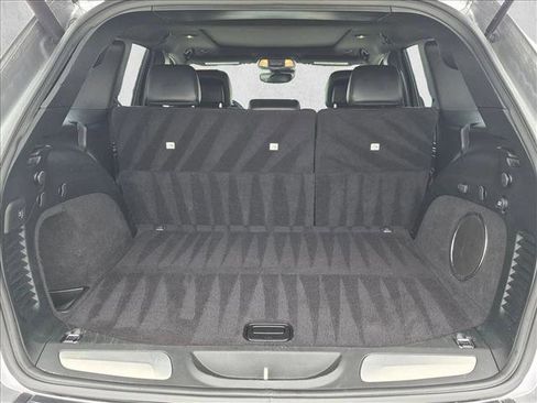 Used 2018 Jeep Grand Cherokee High Altitude RWD image 6