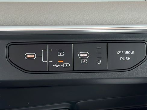 New 2026 Kia Carnival EX FWD image 20