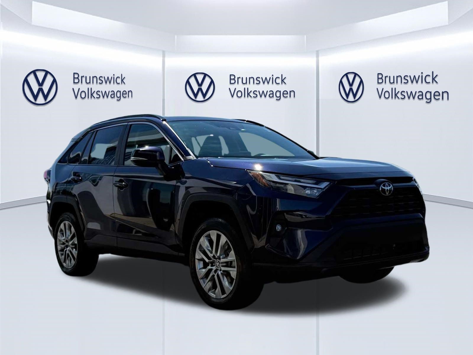 Certified 2023 Toyota RAV4 XLE Premium AWD/4WD image 3