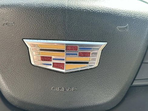 Used 2018 Cadillac XT5 Luxury w/ Driver Awareness Package image 26