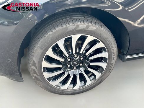 Used 2022 Lincoln Navigator Black Label AWD/4WD image 38