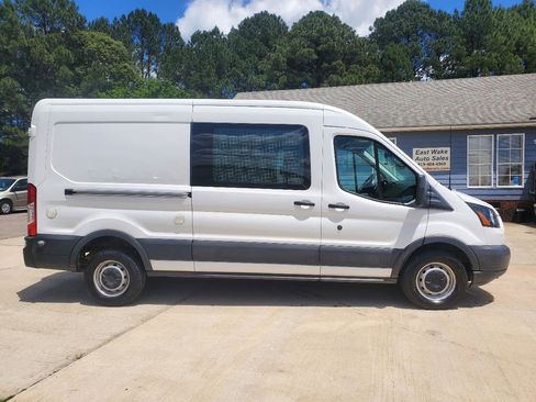 Used 2018 Ford Transit 350 148 Medium Roof RWD image 4