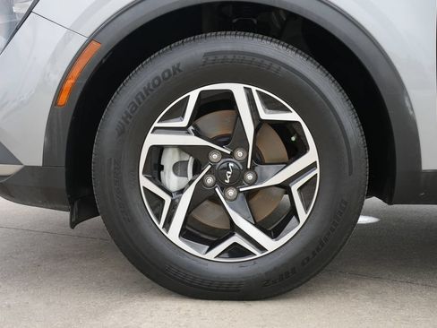Used 2023 Kia Sportage LX FWD image 25