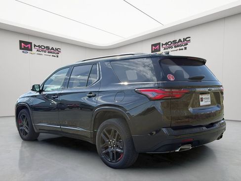 Used 2023 Chevrolet Traverse Premier w/ Redline Edition AWD/4WD image 5