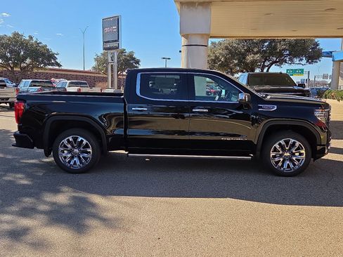 New 2026 GMC Sierra 1500 Denali AWD/4WD image 4