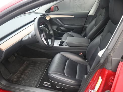 Used 2023 Tesla Model 3 Standard Range RWD image 16