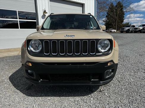 Used 2016 Jeep Renegade Latitude w/ Cold Weather Group image 2