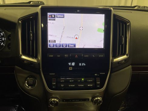 Used 2021 Toyota Land Cruiser Base image 23