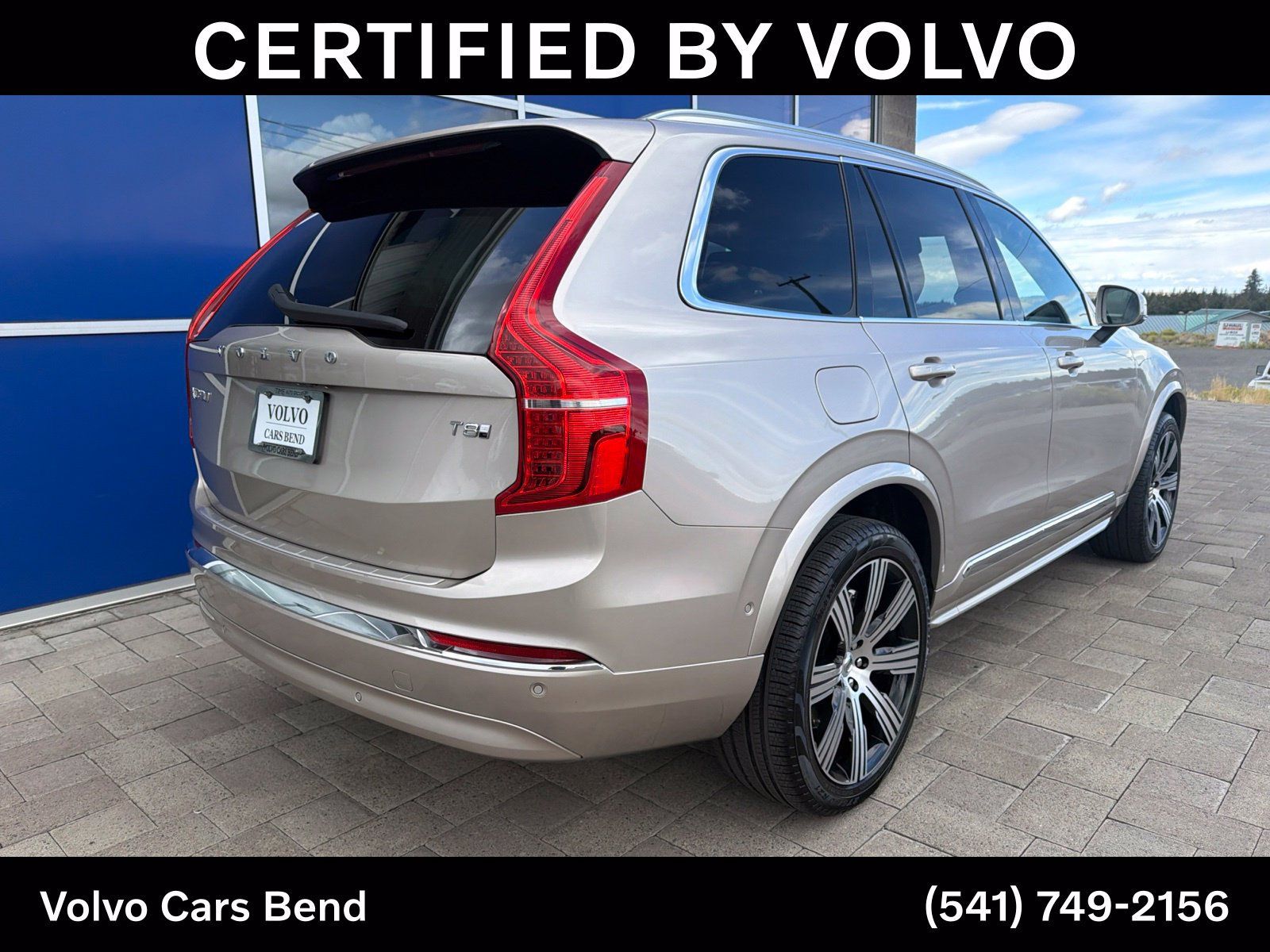 Used 2025 Volvo XC90 T8 Plus w/ Protection Package Premier AWD/4WD image 7