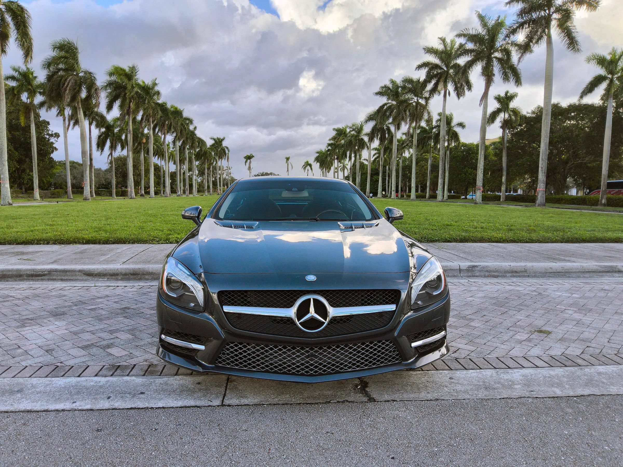 Used 2014 Mercedes-Benz SL 550 image 30