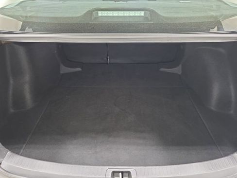 Certified 2025 Toyota Corolla LE image 29