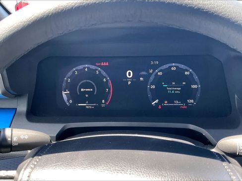 Used 2025 Toyota Tacoma TRD Off-Road AWD/4WD image 17