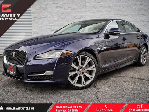 Used 2017 Jaguar XJ R-Sport image 1