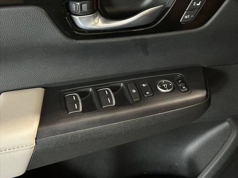 Used 2023 Honda CR-V EX-L image 17