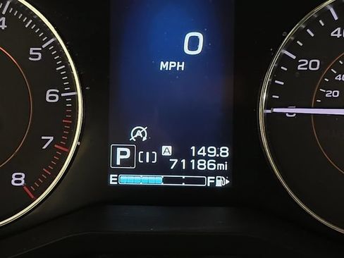 Used 2020 Subaru Crosstrek 2.0i Limited w/ Moonroof Package w/Navigation AWD/4WD image 16