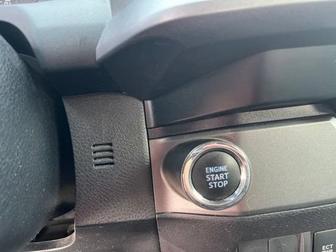 Used 2020 Toyota Tacoma TRD Sport RWD image 18