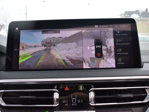 Used 2023 BMW X4 xDrive30i w/ Parking Assistance Package image 18