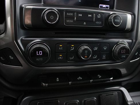 Used 2018 Chevrolet Silverado 1500 LT w/ All Star Edition AWD/4WD image 35