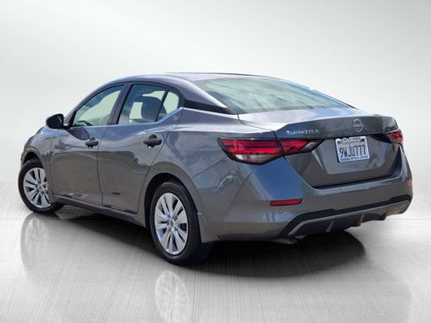 Used 2025 Nissan Sentra S FWD image 9