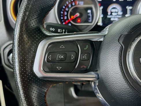 Used 2021 Jeep Gladiator Mojave AWD/4WD image 22