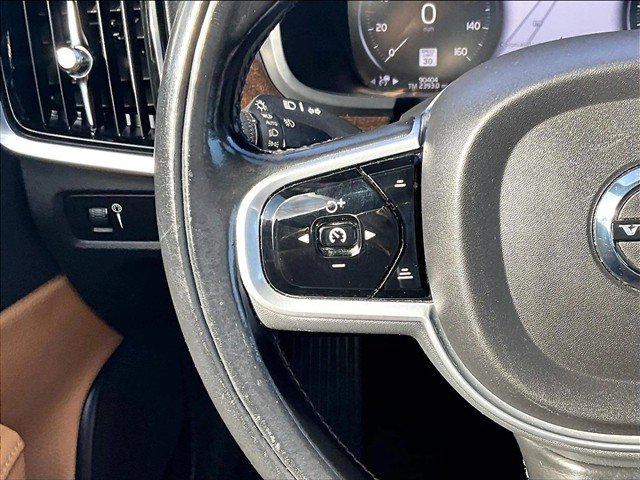 Used 2018 Volvo S90 T5 Momentum w/ Convenience Package FWD image 18