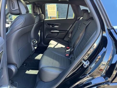 Used 2026 Mercedes-Benz GLC 300 4MATIC image 13
