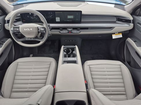 New 2026 Kia EV9 Land w/ Nightfall Edition Package image 14