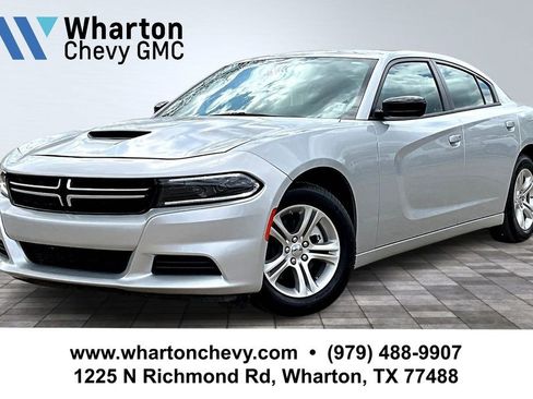 Used 2023 Dodge Charger SXT w/ Cold Weather Package RWD image 1