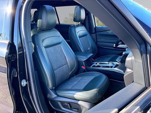 Certified 2022 Ford Explorer Timberline image 7