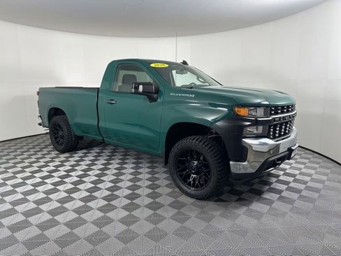 Used 2020 Chevrolet Silverado 1500 W/T w/ WT Value Package AWD/4WD image 3
