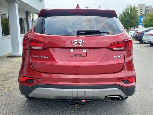 Used 2017 Hyundai Santa Fe Sport FWD image 7