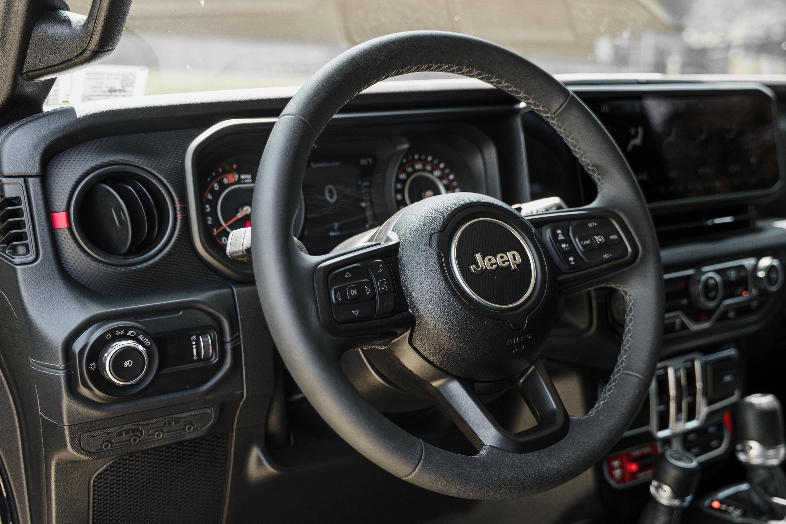 Used 2026 Jeep Wrangler Unlimited Rubicon AWD/4WD image 10