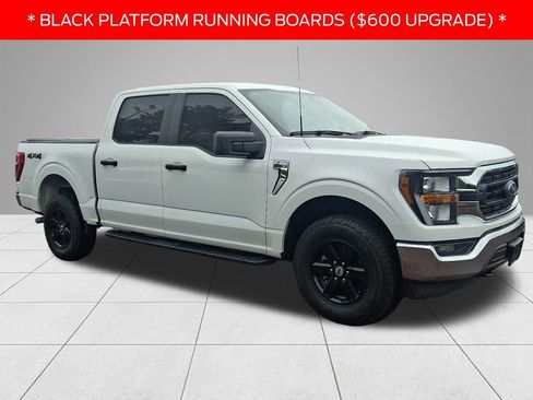 Used 2023 Ford F150 XLT image 3