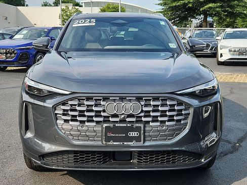 Used 2025 Audi Q5 Premium w/ Convenience Package AWD/4WD image 8