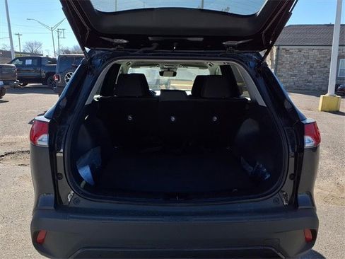 Used 2024 Toyota Corolla Cross LE image 20