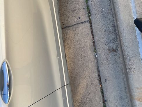 Used 2017 Buick Envision Essence image 5