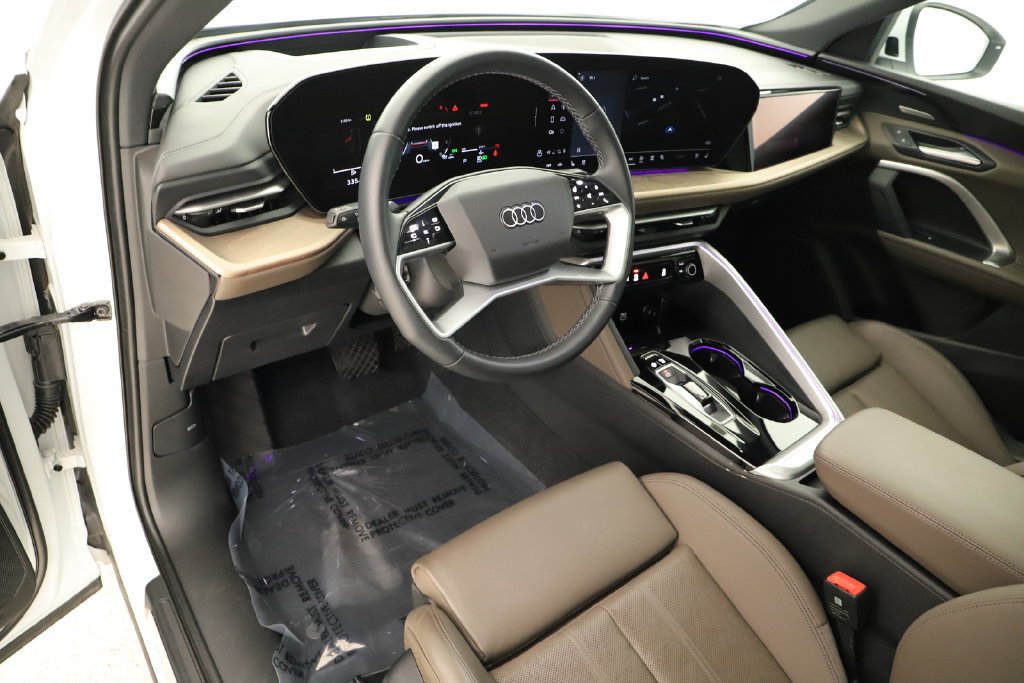 Certified 2025 Audi Q5 Prestige AWD/4WD image 15