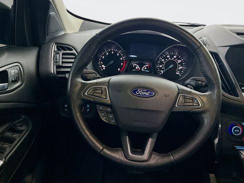 Used 2018 Ford Escape Titanium image 17