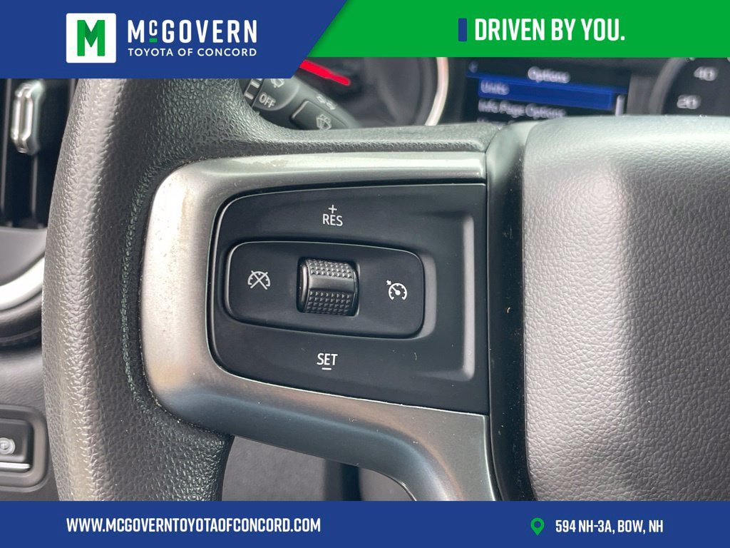 Used 2020 Chevrolet Silverado 1500 LT w/ LT Value Package AWD/4WD image 33